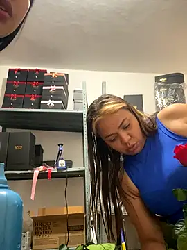 Snapshot of PUSHYLATE chatting on 16, 9, 2025 PUSHYLATE online show from 16, 9, 2025