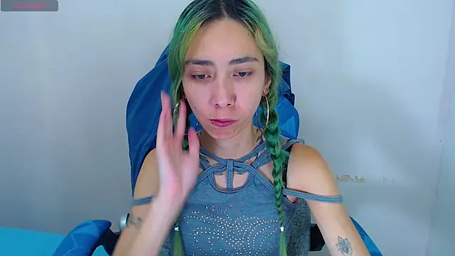 Snapshot of Erika_Stevens chatting on 12, 10, 2025 Erika Stevens online show from 12, 10, 2025