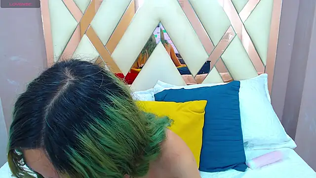 Snapshot of Erika_Stevens chatting on 29, 11, 2025 Erika Stevens online show from 29, 11, 2025