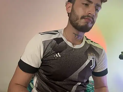 Snapshot of axel_giracr chatting on 14, 12, 2024 axel giracr online show from 14, 12, 2024