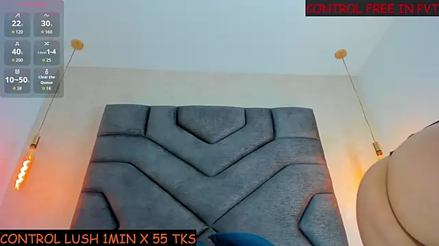 Snapshot of Liinda_Saenz chatting on 30, 11, 2025 Liinda Saenz online show from 30, 11, 2025