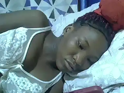 Snapshot of just_nala chatting on 5, 3, 2025 just nala online show from 5, 3, 2025