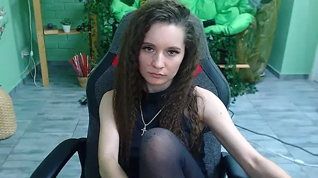 Snapshot of Miss_Barbara_ chatting on 8, 2, 2025 Miss Barbara online show from 8, 2, 2025