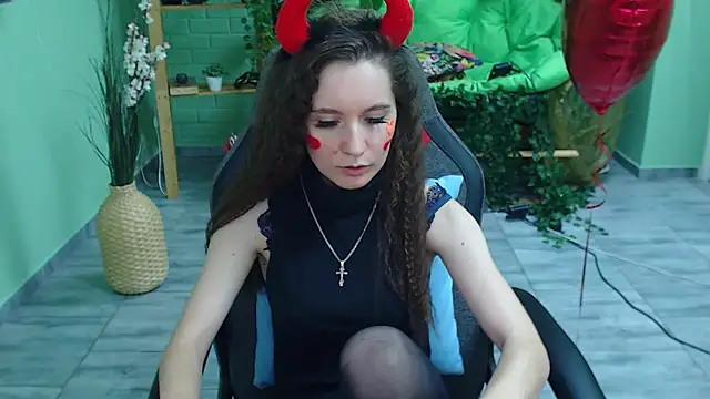 Snapshot of Miss_Barbara_ chatting on 14, 2, 2025 Miss Barbara online show from 14, 2, 2025