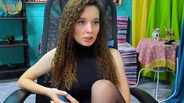 Snapshot of Miss_Barbara_ chatting on 24, 2, 2025 Miss Barbara online show from 24, 2, 2025