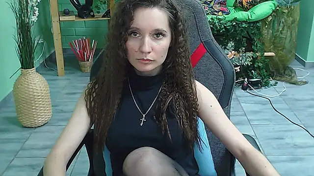 Snapshot of Miss_Barbara_ chatting on 27, 2, 2025 Miss Barbara online show from 27, 2, 2025