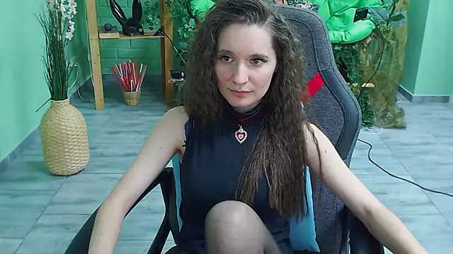 Snapshot of Miss_Barbara_ chatting on 28, 2, 2025 Miss Barbara online show from 28, 2, 2025