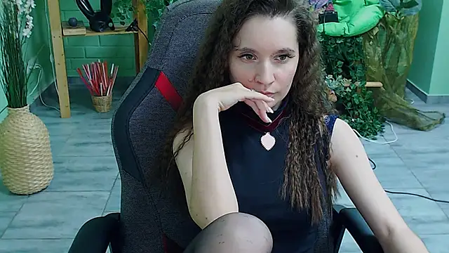 Snapshot of Miss_Barbara_ chatting on 3, 3, 2025 Miss Barbara online show from 3, 3, 2025