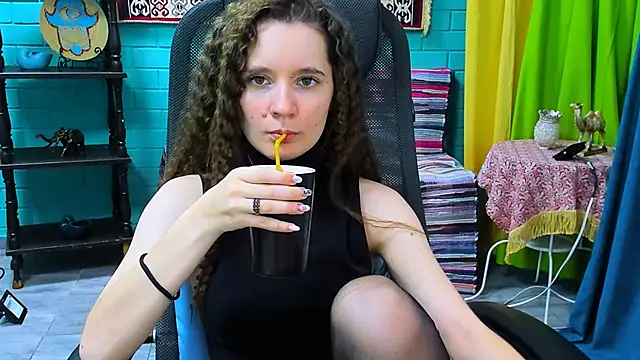 Snapshot of Miss_Barbara_ chatting on 10, 3, 2025 Miss Barbara online show from 10, 3, 2025