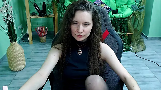 Snapshot of Miss_Barbara_ chatting on 11, 3, 2025 Miss Barbara online show from 11, 3, 2025