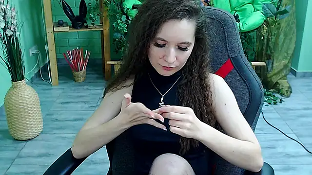 Snapshot of Miss_Barbara_ chatting on 17, 3, 2025 Miss Barbara online show from 17, 3, 2025