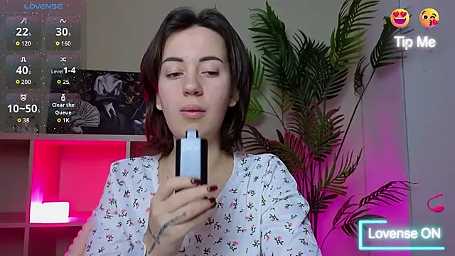 SweetieKendl online show from 20, 3, 2026