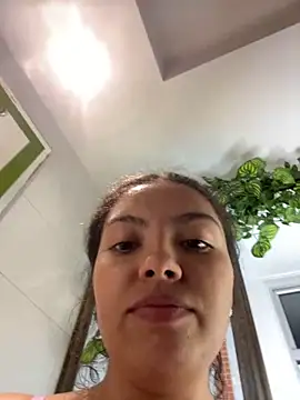 Nathcurly  online show from 3, 12, 2024