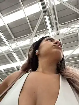 Nathcurly  online show from 28, 1, 2025