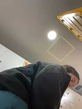 Nathcurly  online show from 20, 2, 2025