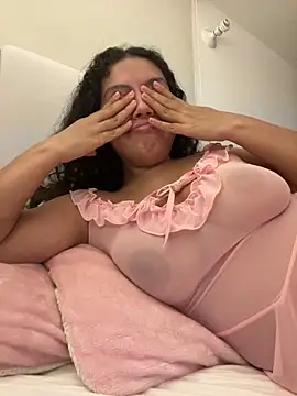 Nathcurly  online show from 7, 10, 2025