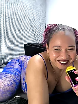 debboraWagner online show from 10, 5, 2026