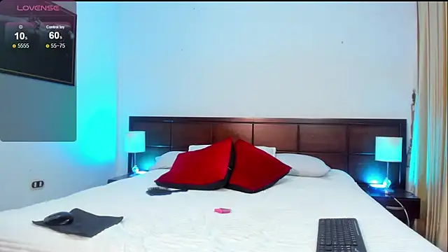 Snapshot of valery_camber chatting on 9, 12, 2024 valery camber online show from 9, 12, 2024