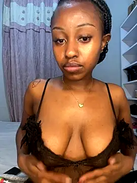 Snapshot of hot_daily chatting on 25, 10, 2025 hot daily online show from 25, 10, 2025