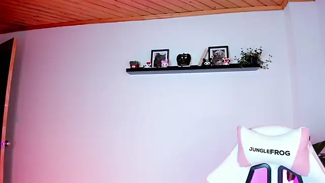 Snapshot of kali_ka_ chatting on 23, 9, 2025 kali ka online show from 23, 9, 2025