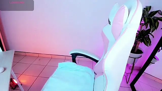 Snapshot of kali_ka_ chatting on 25, 9, 2025 kali ka online show from 25, 9, 2025