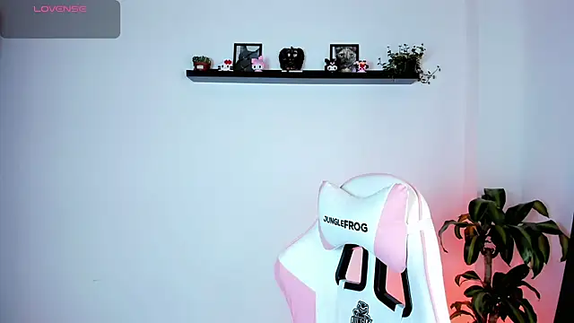 Snapshot of kali_ka_ chatting on 11, 10, 2025 kali ka online show from 11, 10, 2025