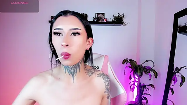 Snapshot of kali_ka_ chatting on 17, 10, 2025 kali ka online show from 17, 10, 2025