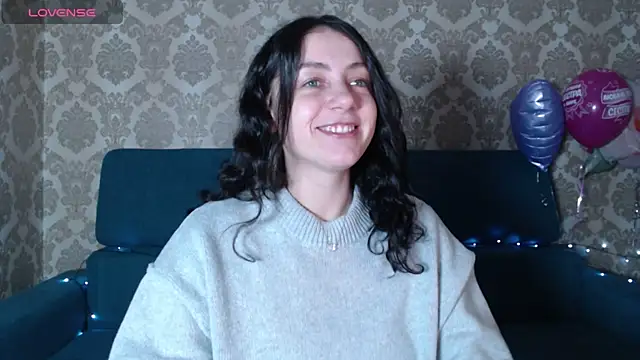 Louise Lavender online show from 5, 2, 2025