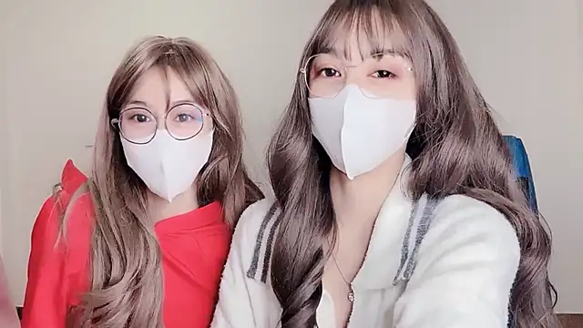 Mono-Stewardesss online show from 27, 2, 2025