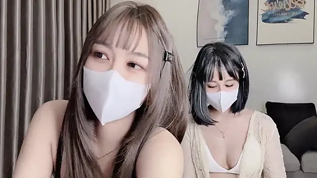 Mono-Stewardesss online show from 5, 10, 2025