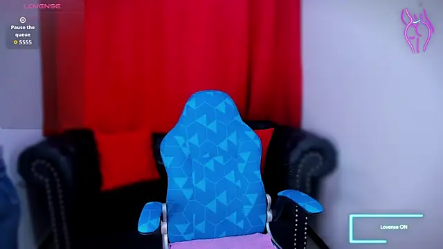 Lila Pinky online show from 15, 9, 2025