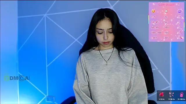 lilylouisee online show from 25, 4, 2026