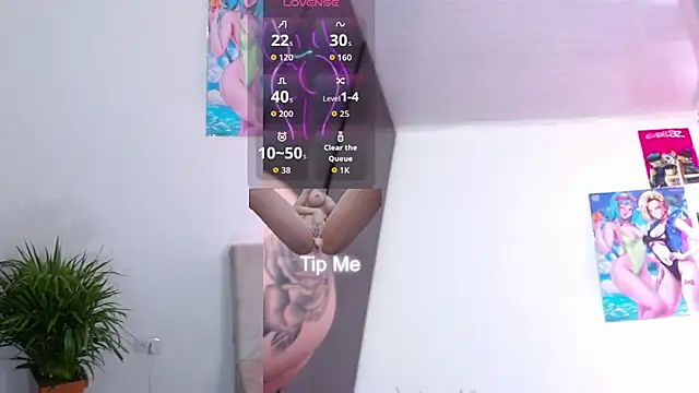 Snapshot of Anni_foxi chatting on 18, 11, 2025 Anni foxi online show from 18, 11, 2025