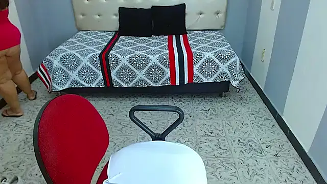 Snapshot of Hazel_donna chatting on 7, 2, 2025 Hazel donna online show from 7, 2, 2025