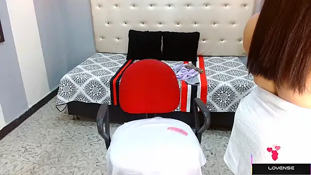 Snapshot of Hazel_donna chatting on 25, 2, 2025 Hazel donna online show from 25, 2, 2025