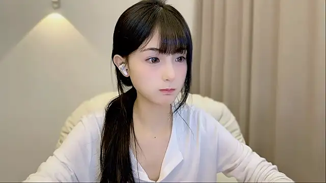 SHUIshui  online show from 28, 9, 2025