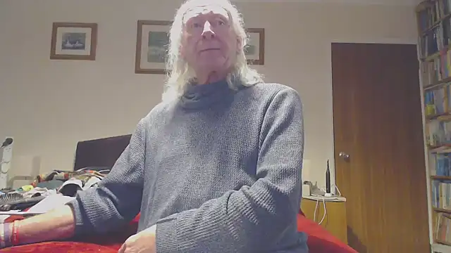 WaverlyKernow online show from 1, 2, 2026