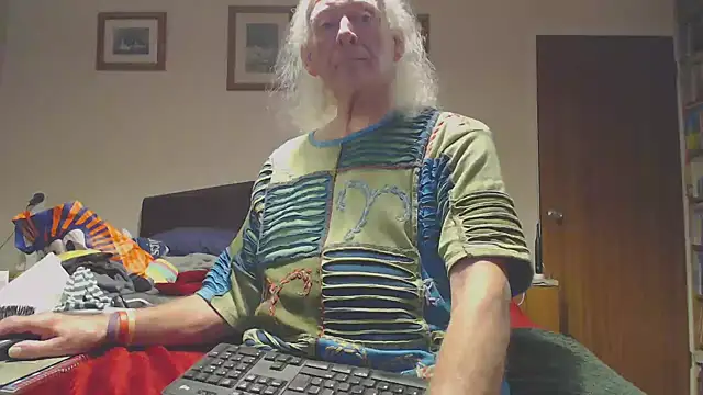 WaverlyKernow online show from 11, 2, 2026