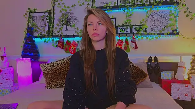 Snapshot of Real_Tini chatting on 7, 1, 2025 Real Tini online show from 7, 1, 2025