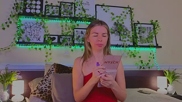 Snapshot of Real_Tini chatting on 14, 3, 2025 Real Tini online show from 14, 3, 2025