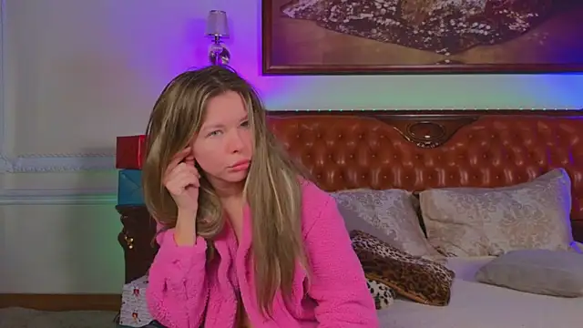 Snapshot of Real_Tini chatting on 15, 12, 2025 Real Tini online show from 15, 12, 2025