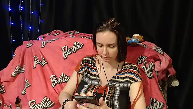 Snapshot of Milana69 chatting on 23, 11, 2025 Milana69 online show from 23, 11, 2025