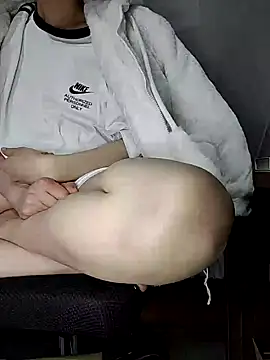 Snapshot of _Vitamin_Sex_ chatting on 8, 1, 2025 Vitamin Sex online show from 8, 1, 2025