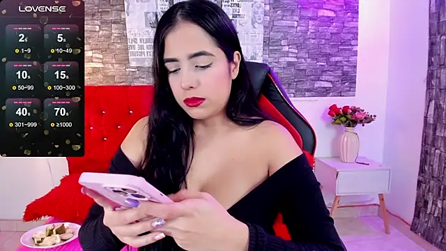 Snapshot of Arith_Sandoval_sc chatting on 4, 12, 2025 Arith Sandoval sc online show from 4, 12, 2025