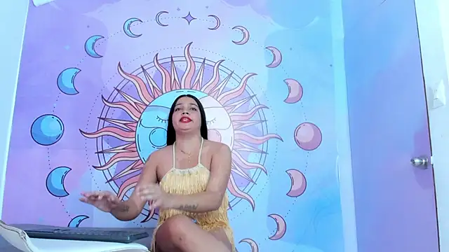 luna hoott online show from 14, 5, 2026