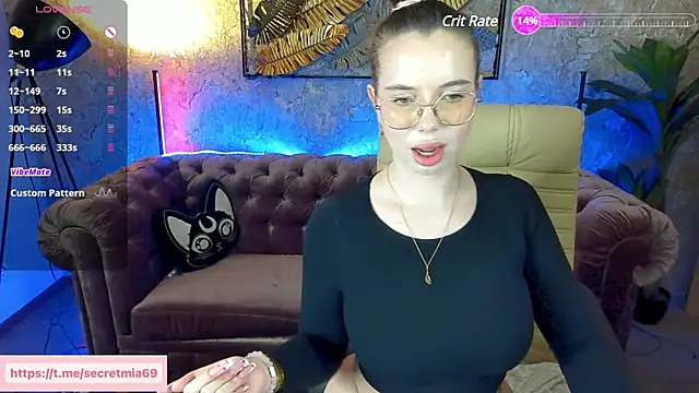 SecretDesireMe online show from 1, 2, 2025