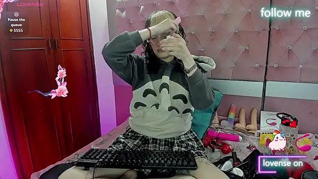 neeko princes online show from 17, 12, 2025