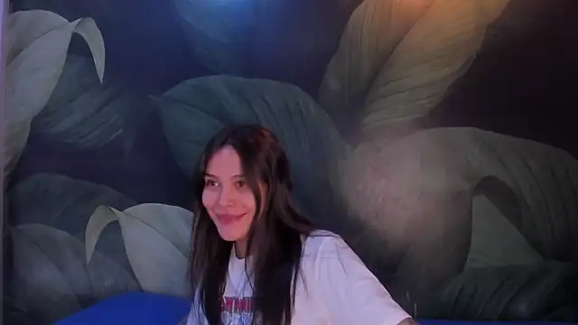 Snapshot of sweett_dirty chatting on 21, 1, 2025 sweett dirty online show from 21, 1, 2025