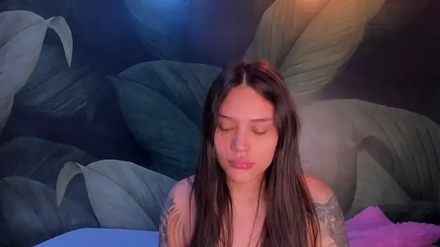 Snapshot of sweett_dirty chatting on 15, 2, 2025 sweett dirty online show from 15, 2, 2025