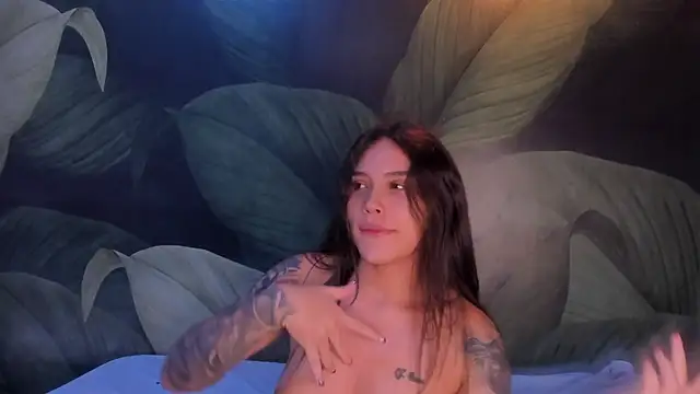 Snapshot of sweett_dirty chatting on 27, 2, 2025 sweett dirty online show from 27, 2, 2025